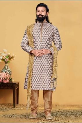 Jacquard Men Kurta with Embroidered in Off white KURR188