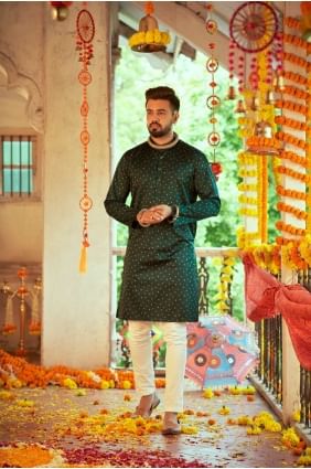 Green Printed Men Kurta in Silk KURU0121