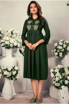 Voguish Green Rayon Kurti kti0524