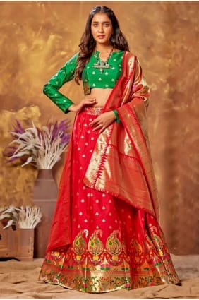 Weaving Party Lehenga Choli in Red Silk LC5451