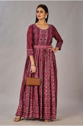 Maroon Muslin Digital print Kurti with Dupatta GW0766