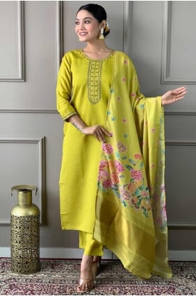 Straight Pant Suit in Green Viscose with Embroidered SK154553