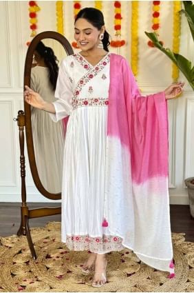 Off white Embroidered Straight Pant in Chanderi SK154798