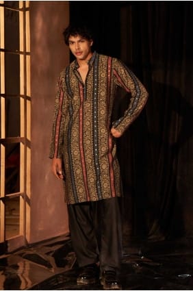 Multicolor Men Kurta with Printed Silk KURR383