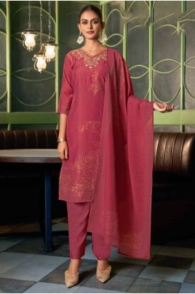 Red Straight Pant Suit in Viscose with Digital print SK154872