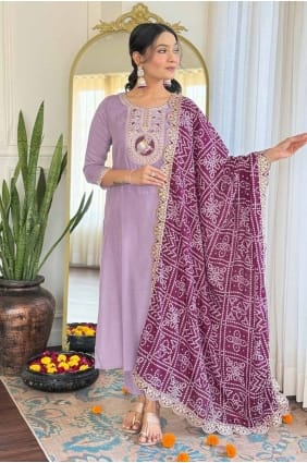 Salwar Kameez in Lavender Viscose with Printed SK154978