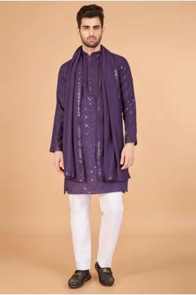 Embroidered Viscose Men Kurta in Maroon with Dupatta KURR447