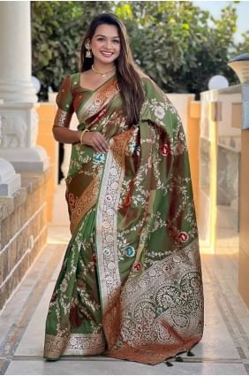 Banarasi silk Saree with Embroidered in Green SR28539