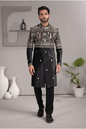 Embroidered Men Kurta in Black Velvet KURR245