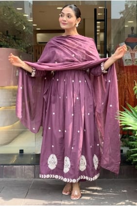 Lavender Embroidered Eid Anarkali Suit in Chanderi AS4172