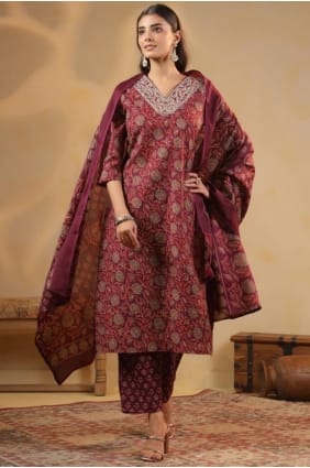 Printed Cotton Salwar Kameez in Maroon with Dupatta SK156041