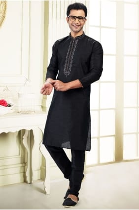 Black Jacquard Embroidered Men Kurta with Dupatta KURR613