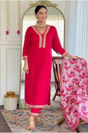 Embroidered Salwar Kameez in Pink Viscose SK155168
