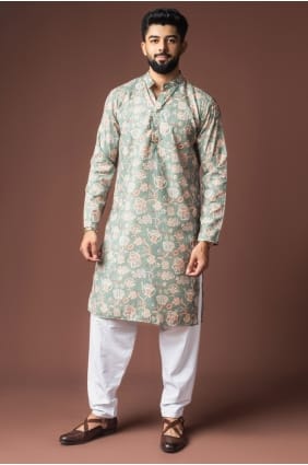 Greenish blue Men Kurta in Digital print Linen KURR584