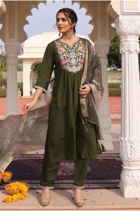 Mahendi Embroidered Salwar Kameez in Cotton SK155179