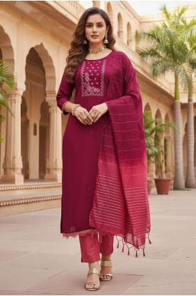 Maroon Salwar Kameez in Embroidered Silk SK15802