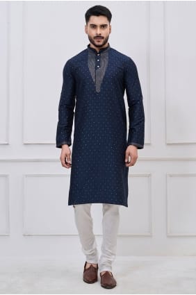 Navy blue Men Kurta in Silk with Embroidered KURR258