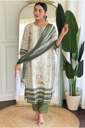Off white Salwar Kameez in Printed Rayon SK155723