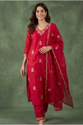 Embroidered Salwar Kameez in Pink Cotton blend SK155951