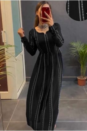Plain Printed Black Kurti with Dupatta KTI2410