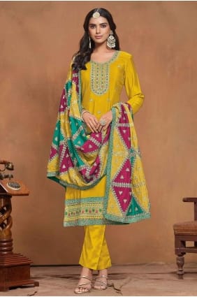 Embroidered Chiffon Straight Suit in Yellow with Dupatta SK154667