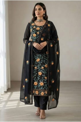 Georgette Black Salwar Kameez in Thread SK15644