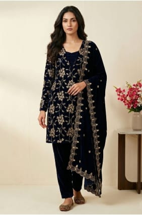 Navy blue Salwar Kameez in Velvet with Embroidered SK159173
