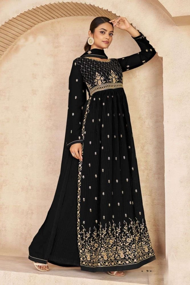 Buy Black Georgette Pakistani suit with Dupatta Online PZ3601 - Shopkund Buy Black Georgette Pakistani suit with Dupatta Online PZ3601 - Shopkund